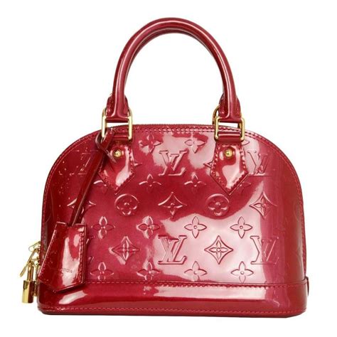 red bag louis vuitton